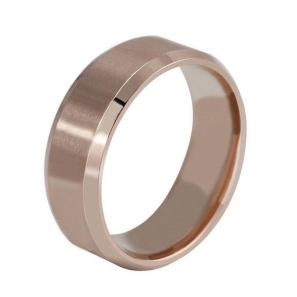 New 18k rose gold men wedding ring